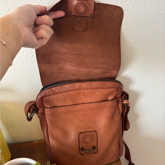 Genuine leather brown satchel crossbody - Picture 4 of 11